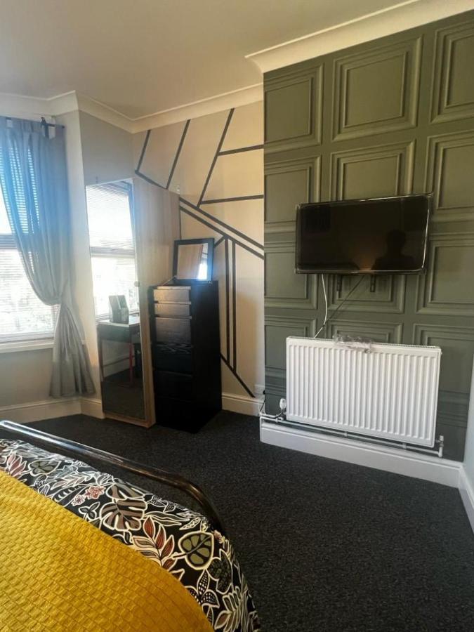 Matipa-Given Apartments Eastleigh Southampton Exterior foto